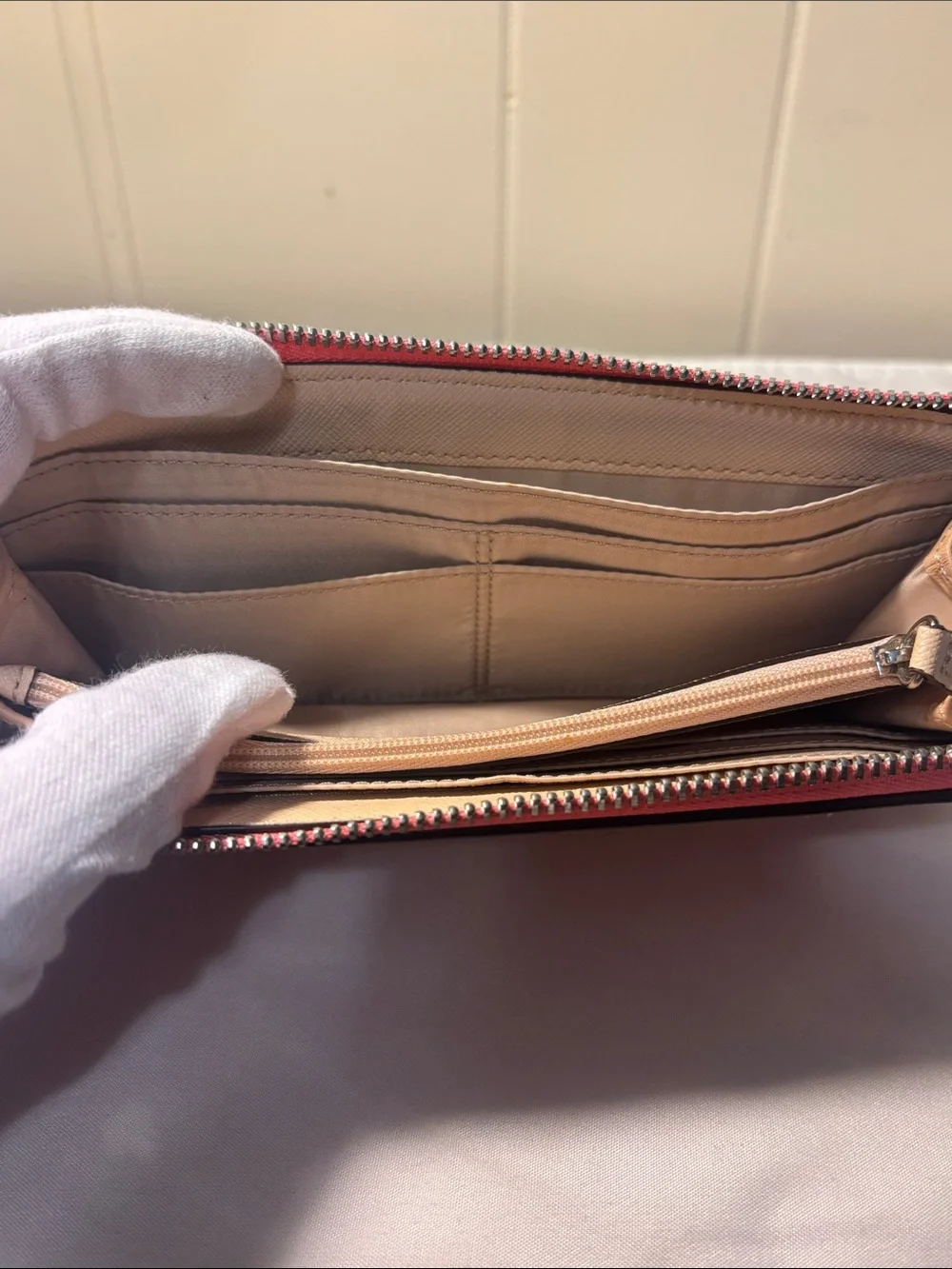 EUC Coach Peyton Dream C Slim Zip Around Wallet - White & Pomegranate Pink